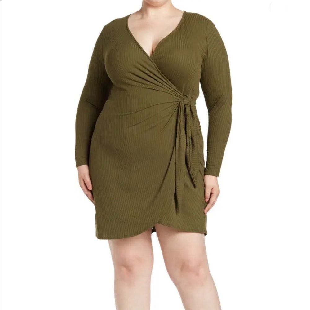 NWT Socialite curve plus size dress 1x 2x​​​​​​​​​